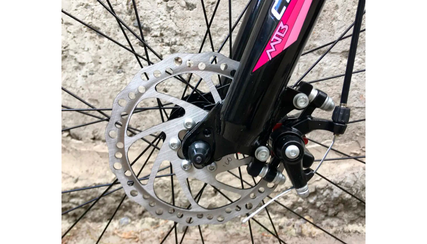 Фотография Велосипед Crosser Mary 29" размер М рама 17 2021 Черно-розовый 3