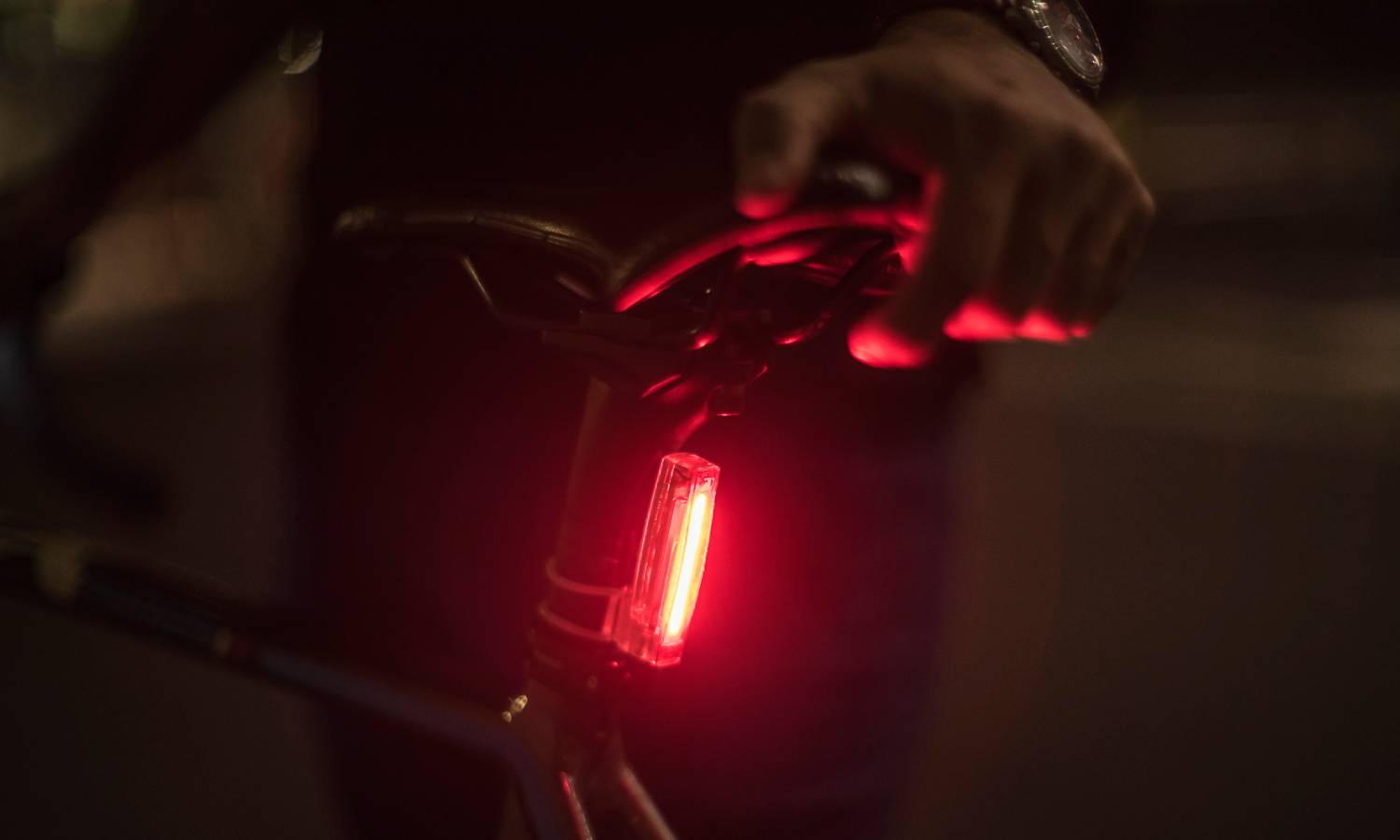 Передній кричущий набір+задній русник плюс Twinpack 40/20 люмен чорний 8 Передній кричущий набір+задній русник плюс Twinpack 40/20 люмен чорний 8