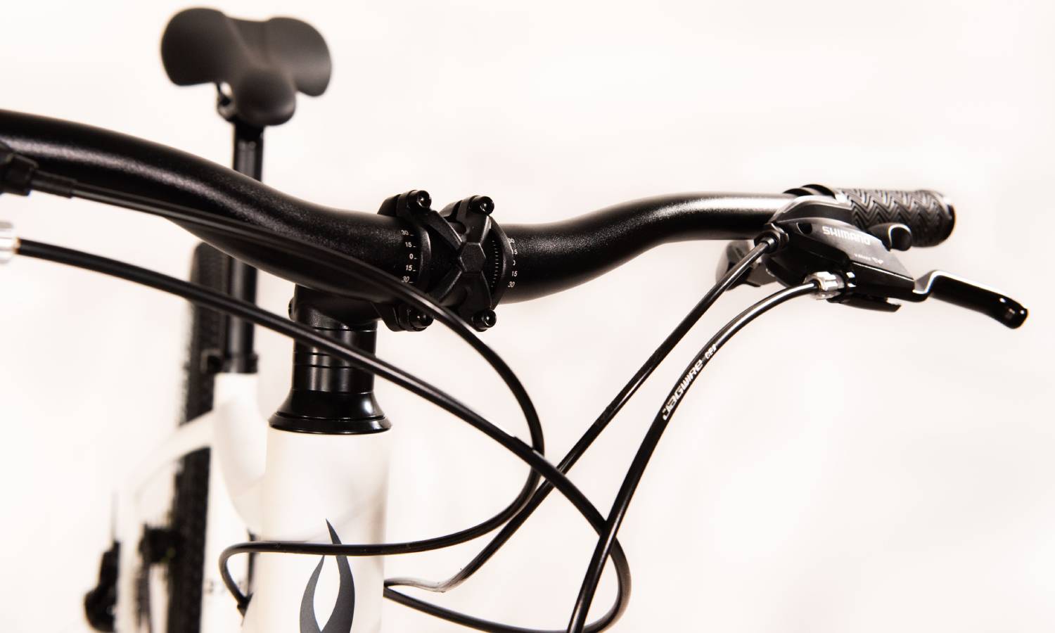 Велосипед Vento MISTRAL 27,5" размер М рама 17 2024 White Satin 4 Велосипед Vento MISTRAL 27,5" размер М рама 17 2024 White Satin 4