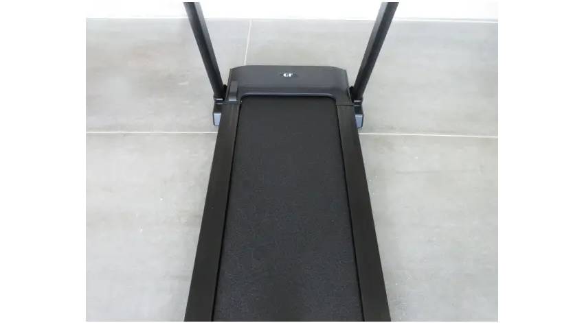 Фотографія Бігова доріжка Generation Fitness Walker iConsole 5