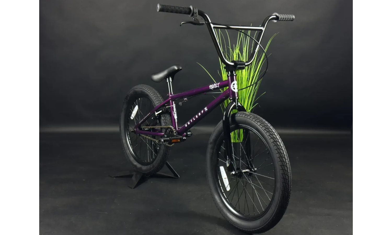 Велосипед Outleap BMX Revolt 20" рама 20,00" фиолетовый 6 Велосипед Outleap BMX Revolt 20" рама 20,00" фиолетовый 6