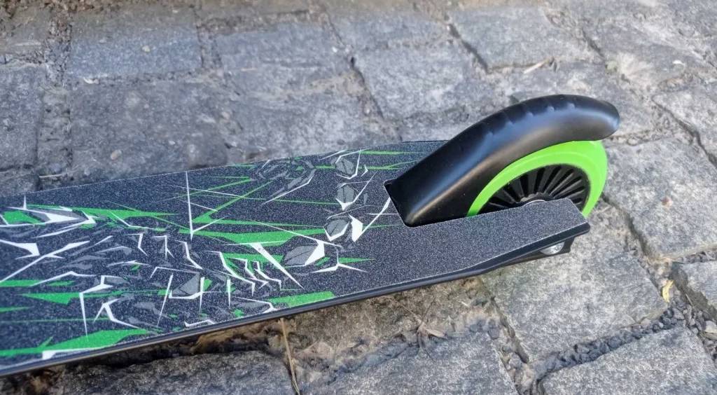 Фотографія Самокат трюковый Scooter, зеленый 2