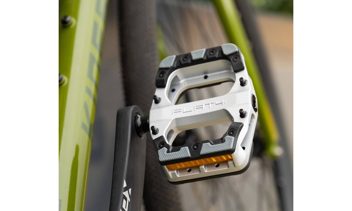 Педали DMR Pedal Flat4 Silver 18 Педали DMR Pedal Flat4 Silver 18