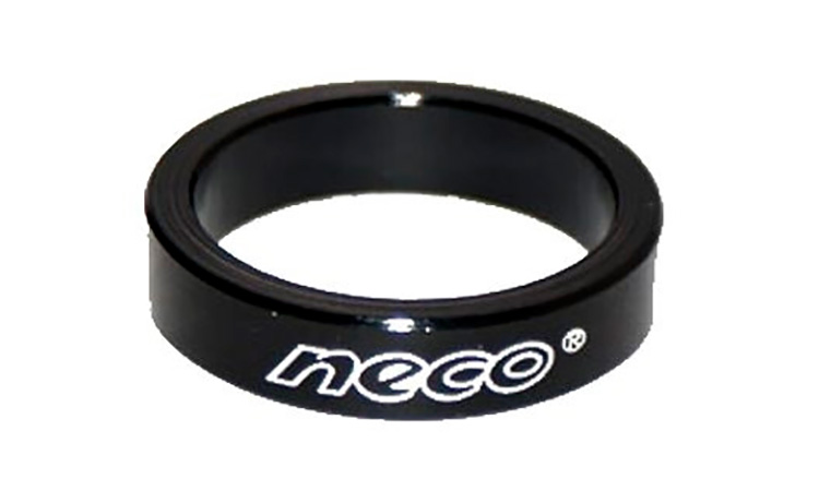 Проставочное кольцо 1-1/8" 10mm NECO черн. 10 шт