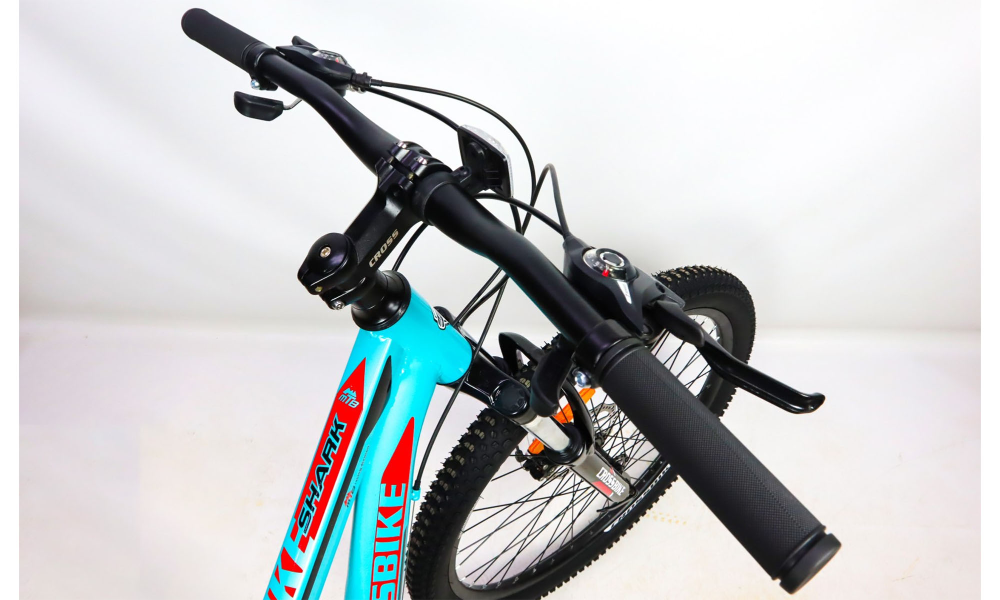 Велосипед CrossBike Shark GIRL 26", размер M, рама 17", 2021, Бирюза-Красный-Черный 4 Велосипед CrossBike Shark GIRL 26", размер M, рама 17", 2021, Бирюза-Красный-Черный 4