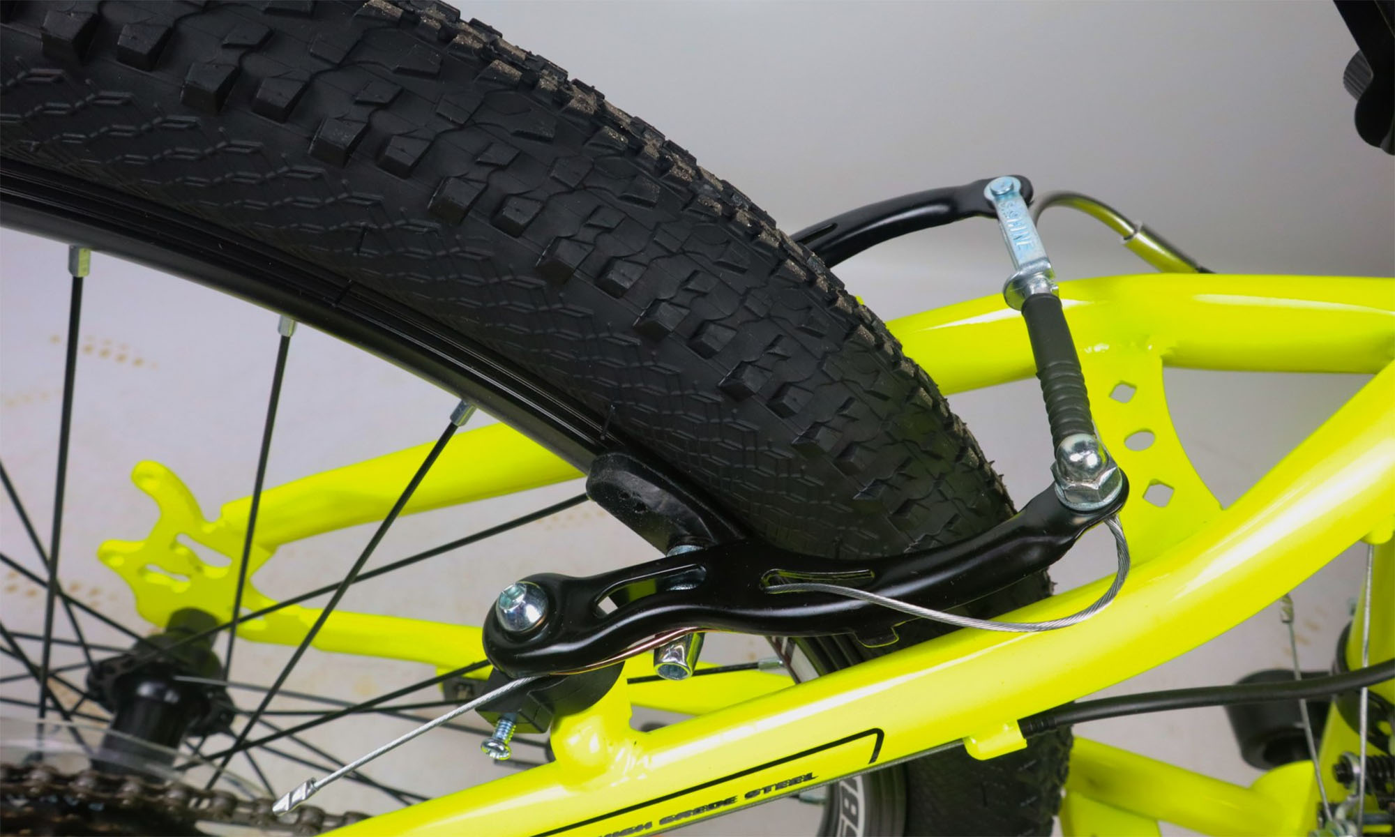 CrossBike Atlas 24 "12" Неонове жовто-чорний велосипед 3 CrossBike Atlas 24 "12" Неонове жовто-чорний велосипед 3
