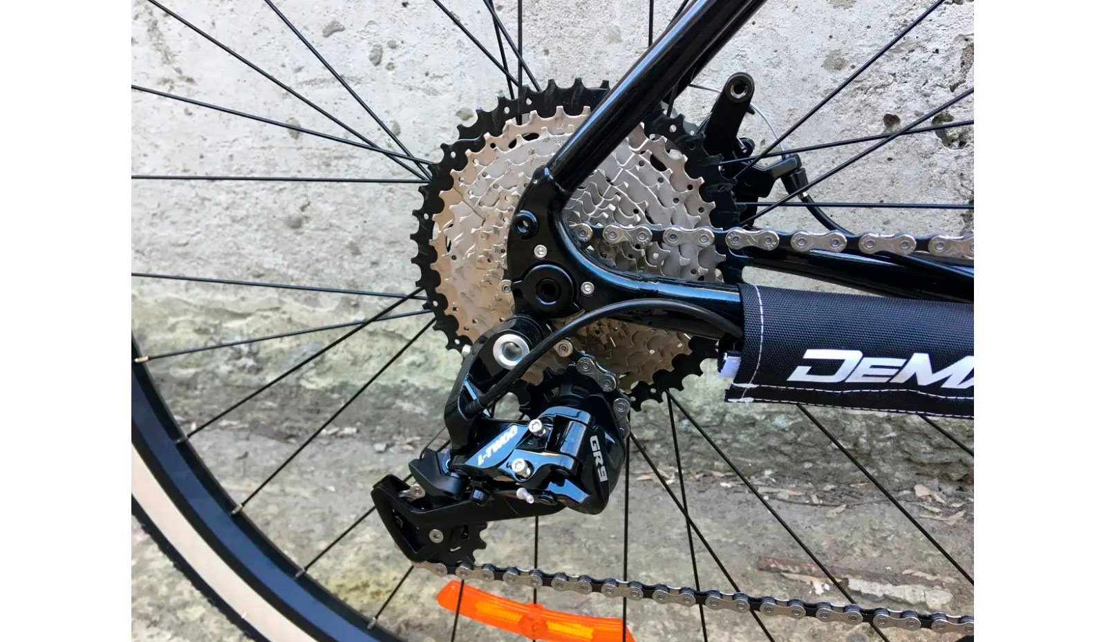 Фотография Велосипед DeMARCHE Gravel Stone 1x11 28" размер S 2022 Черный 5