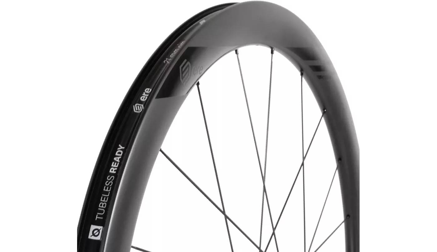 Колесо пров. + задн. 28" ERE OMNIA CLR45 CARBON, Road, 100x12/142x12, CL, HG11, tubeless, чорний сатин 6 Колесо пров. + задн. 28" ERE OMNIA CLR45 CARBON, Road, 100x12/142x12, CL, HG11, tubeless, чорний сатин 6