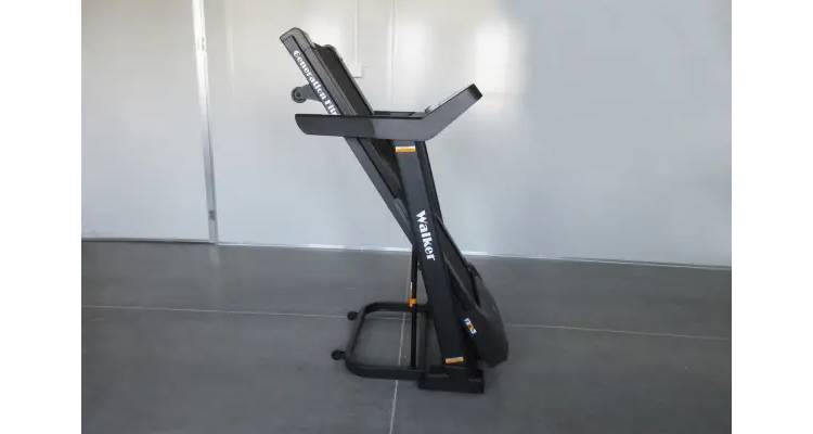 Фотографія Бігова доріжка Generation Fitness Walker iConsole 8