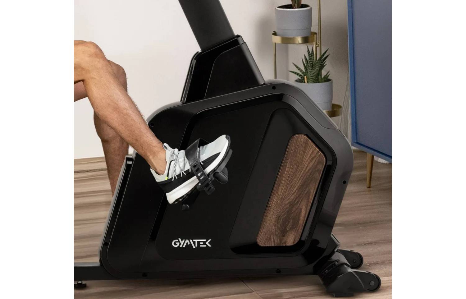 Горизонтальный велотренажер Gymtek XBR5000 магнитный черный 2 Горизонтальный велотренажер Gymtek XBR5000 магнитный черный 2
