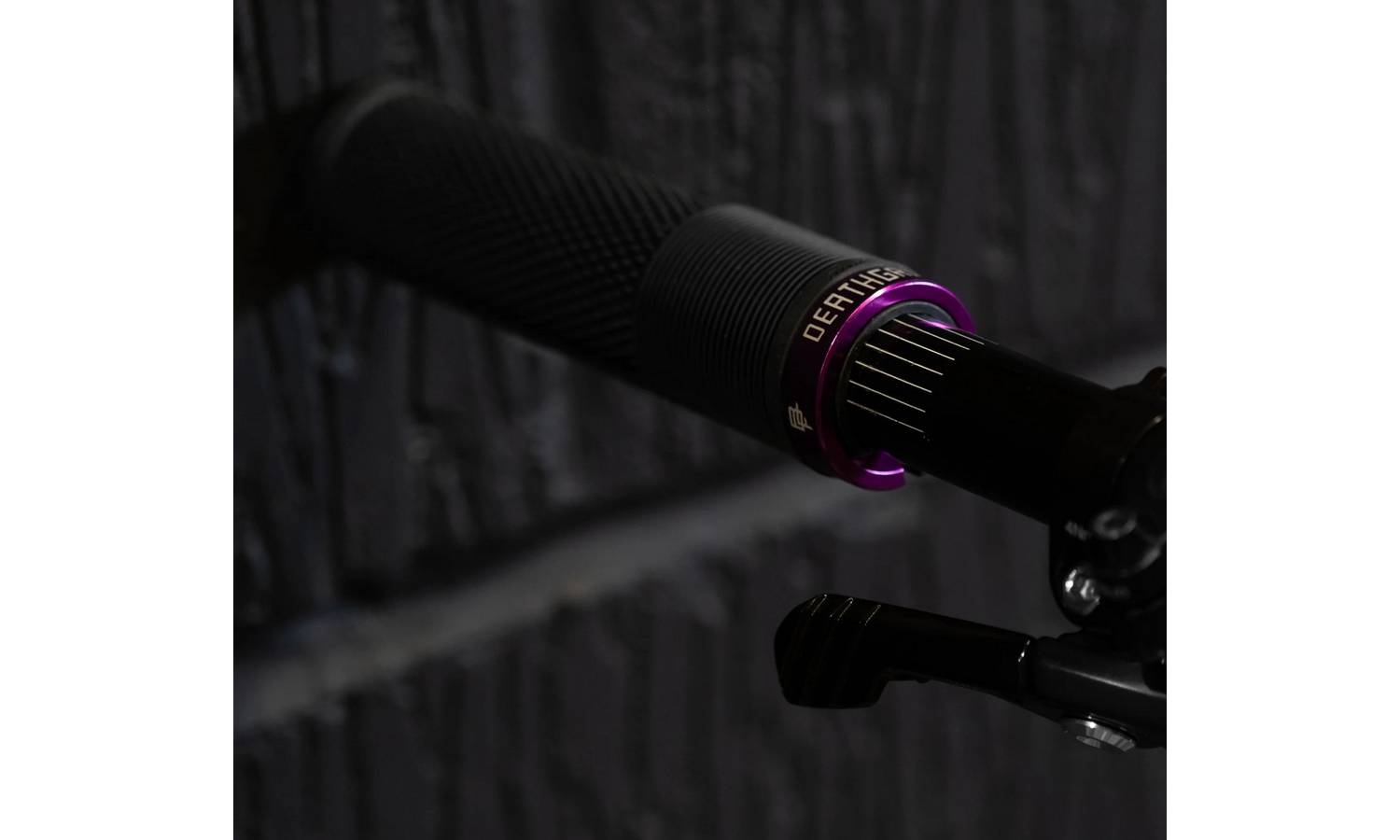 Замок на гріпси DMR DeathGrip2 Lock On Purple 2