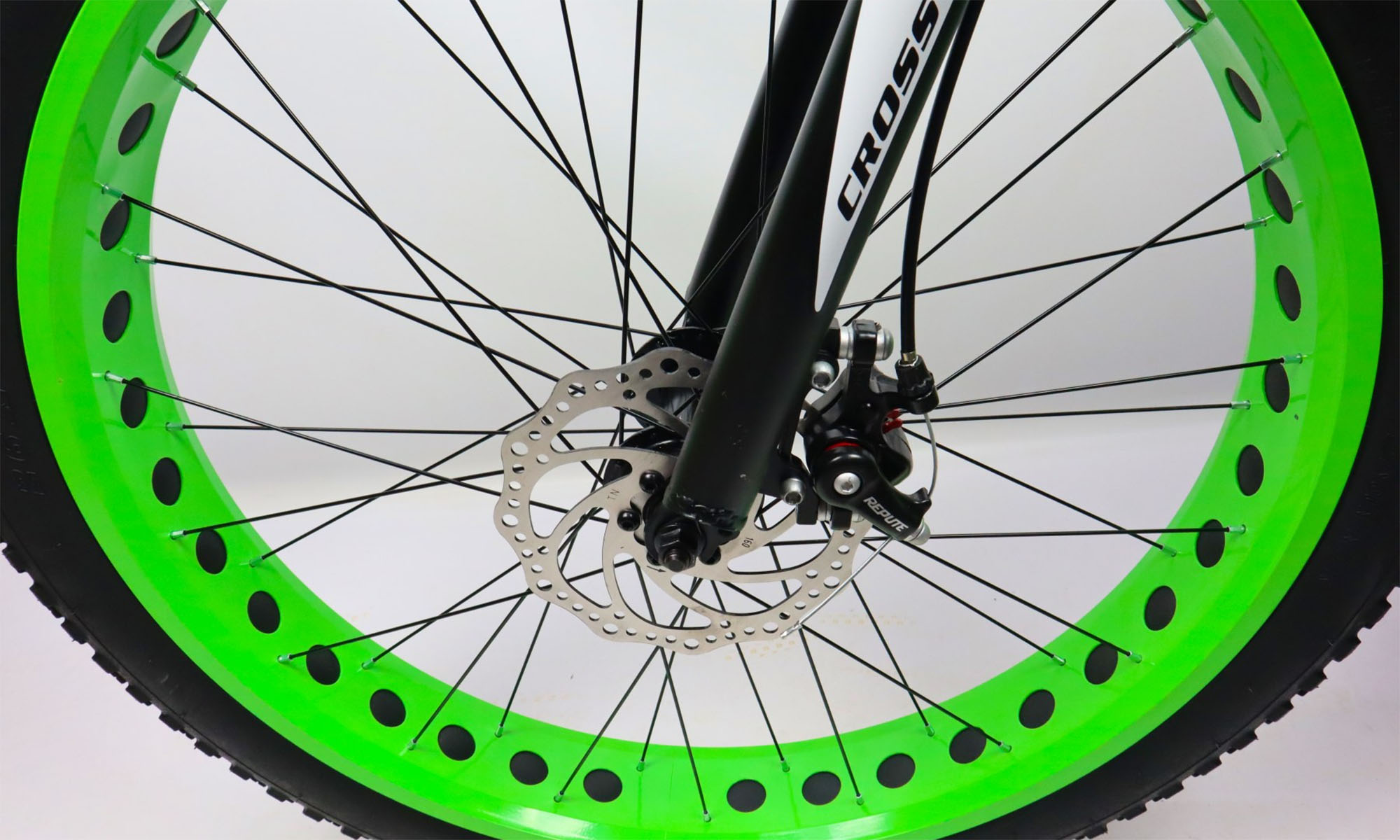 Велосипед Cross Tank 26", размер L, рама 19", 2021, Черный-Зеленый 5 Велосипед Cross Tank 26", размер L, рама 19", 2021, Черный-Зеленый 5