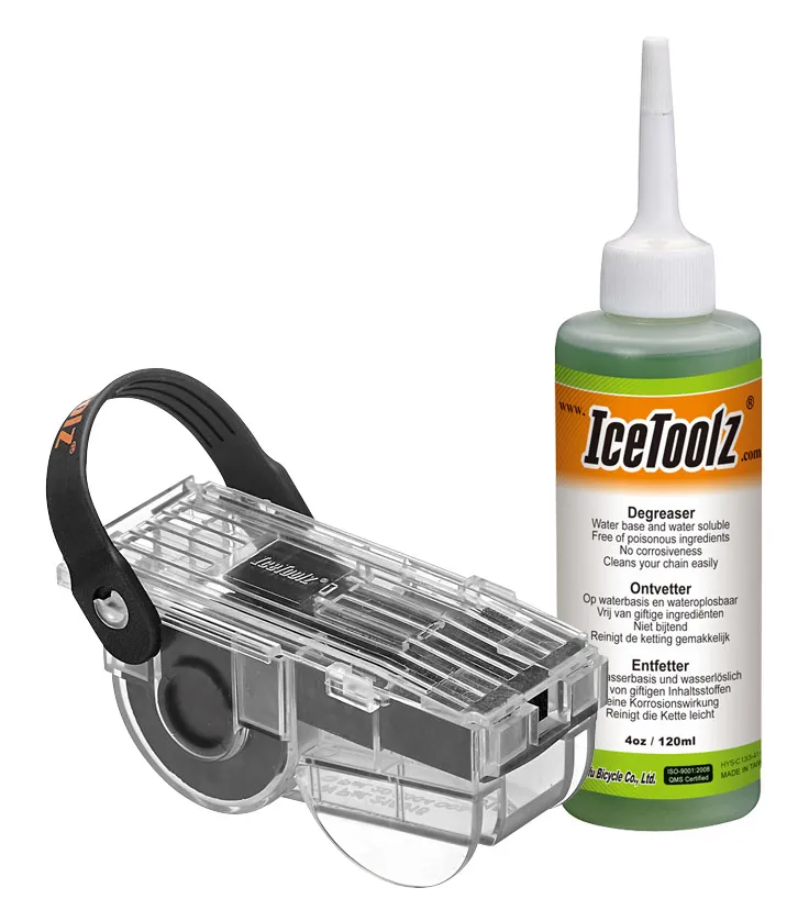 Фотография Средство Ice Toolz c212 для очистки и смазки цепи, 120 мл