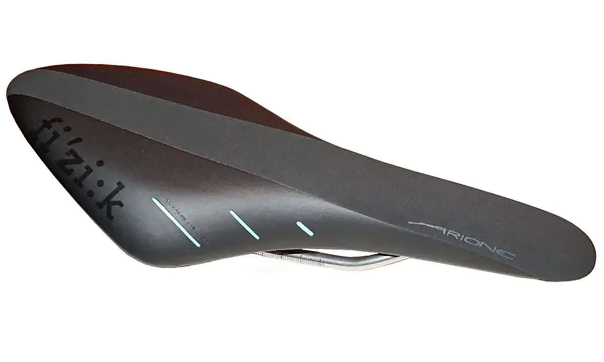 Сідло Fizik Arione R3 304x126mm Black 2 Сідло Fizik Arione R3 304x126mm Black 2