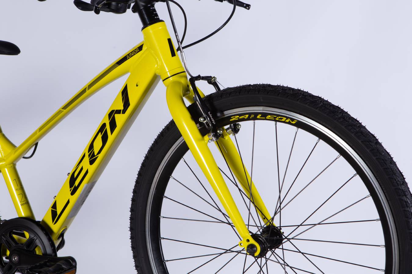 Велосипед Leon JUNIOR Vbr CS 24", размер XXS, рама 12", 2025, желтый с черным 4