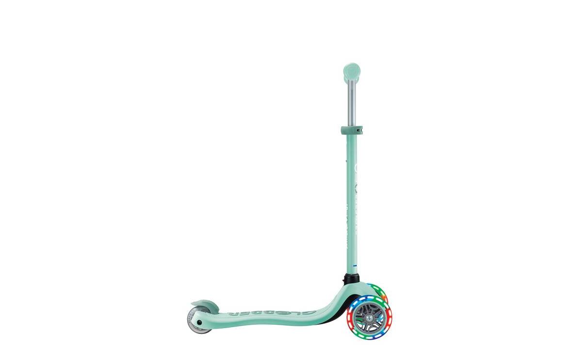 Самокат GLOBBER GO UP SPORTY со светящимися колёсами, мятно-фисташковый, 1+ 9 Самокат GLOBBER GO UP SPORTY со светящимися колёсами, мятно-фисташковый, 1+ 9