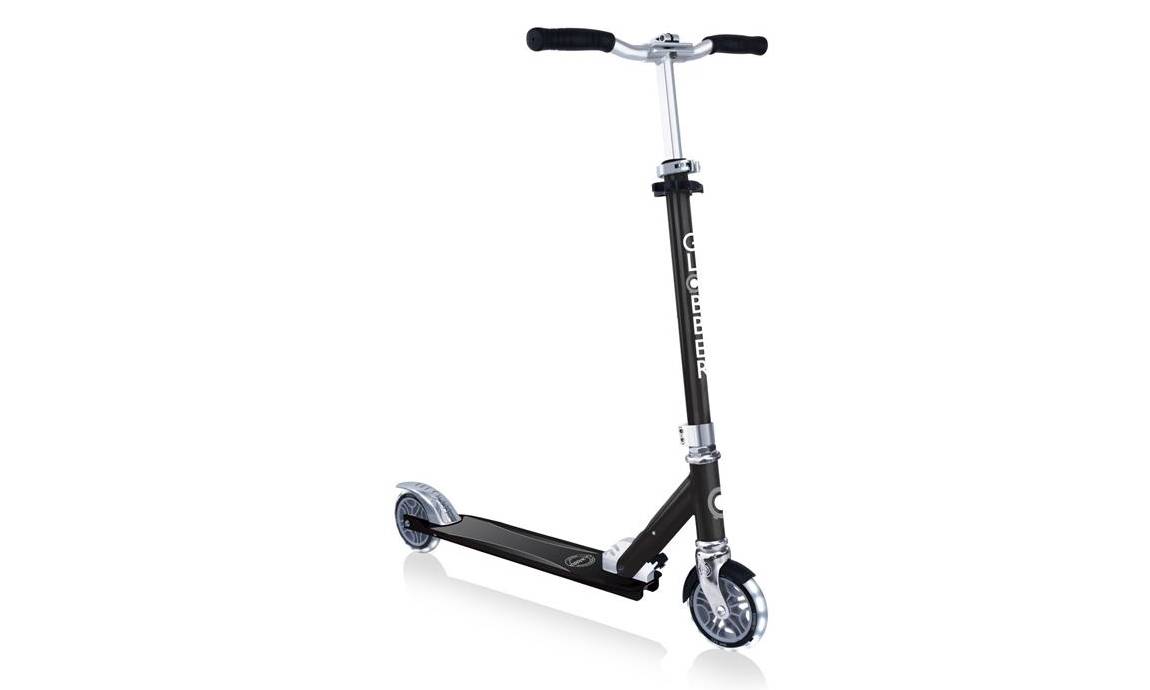 Самокат GLOBBER FLOW ELEMENT LIGHTS, чёрный, колёса с подсветкой, 5+ 4 Самокат GLOBBER FLOW ELEMENT LIGHTS, чёрный, колёса с подсветкой, 5+ 4