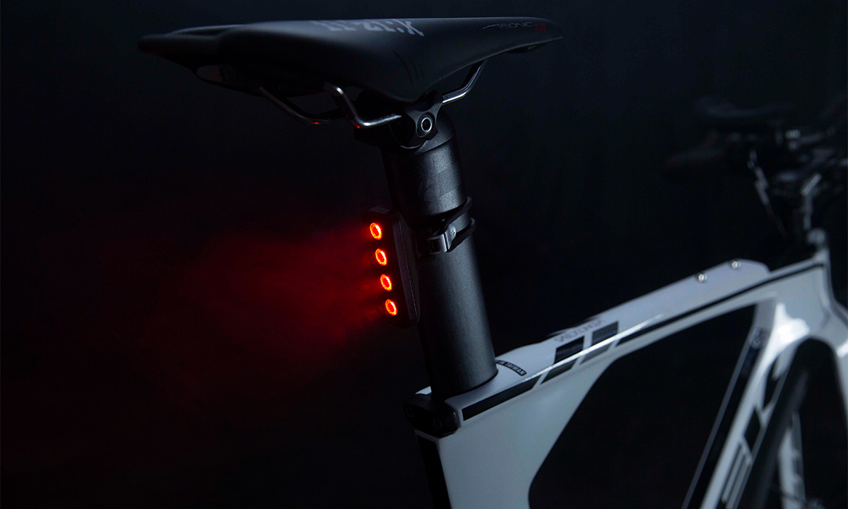 Мигалка задня Knog Blinder Mob V Four Eyes 44 люм. 4