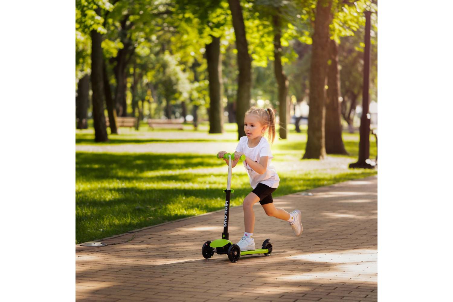 Самокат Miqilong Alamo зеленый 6