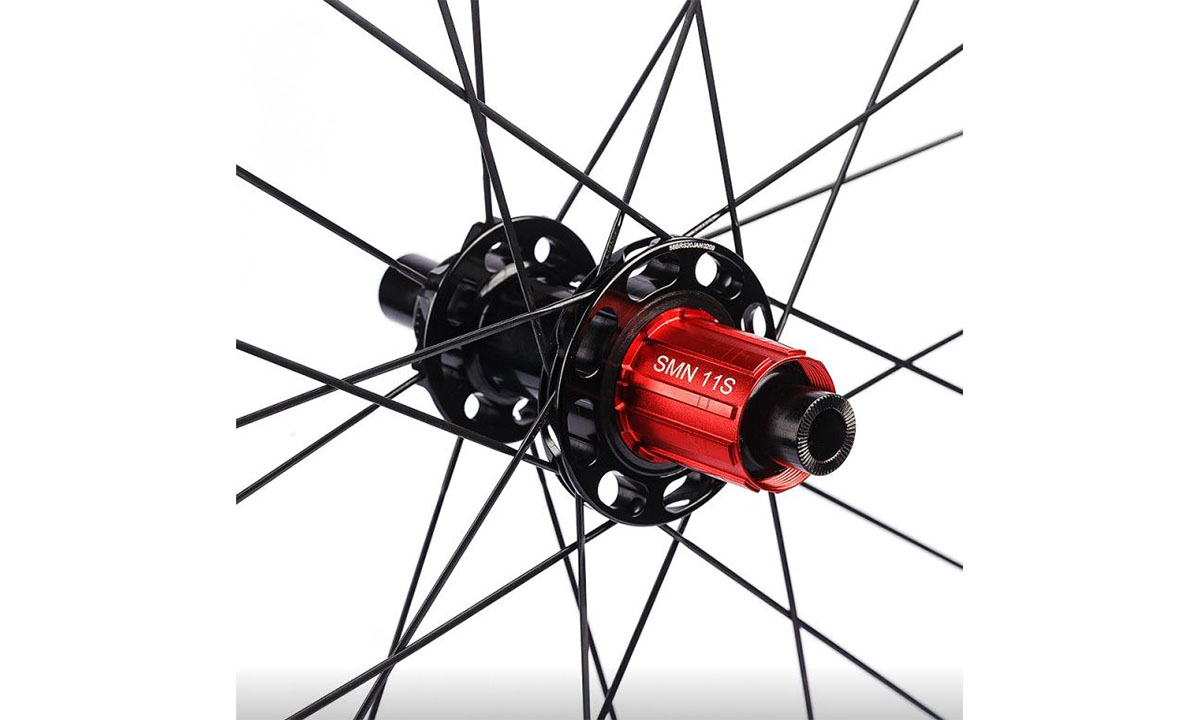 Колеса ZAAK Road 55 mm Disc Brake Shimano Carbon Clincher/tubeless 4 Колеса ZAAK Road 55 mm Disc Brake Shimano Carbon Clincher/tubeless 4