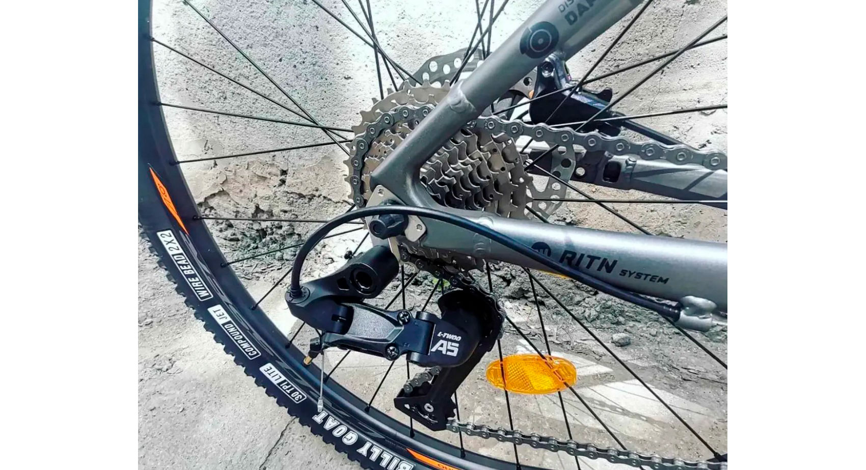 Фотографія Велосипед Crosser Flow MT036 2x9 29" розмір М рама 17 2022 Сіро-жовтогарячий 2