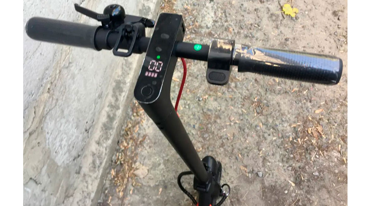 Электросамокат Crosser E9 MAX Б/К 10" 600W, 36V, 15A с жесткой вилкой 3