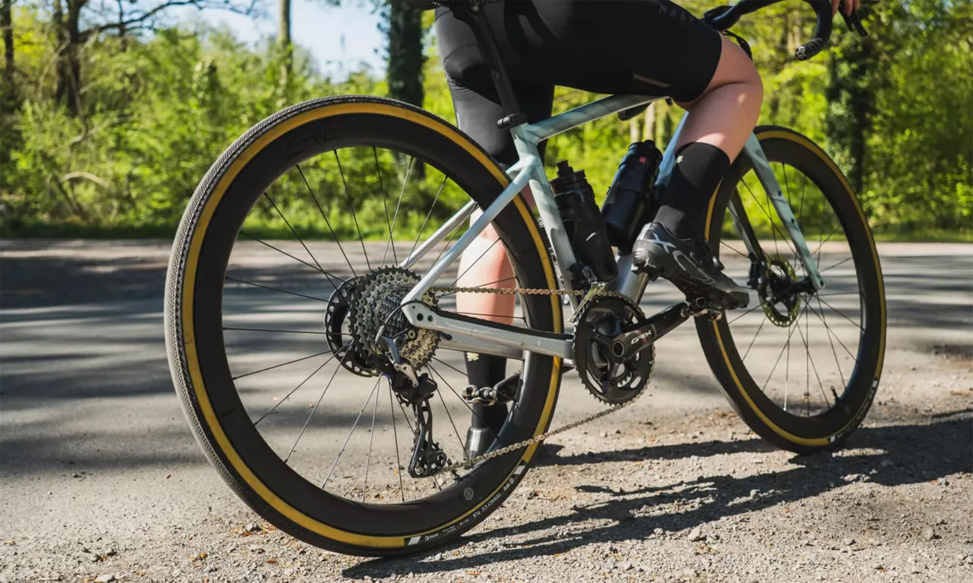 Колесо переднее + заднее 28" ERE EXPLORATOR CCR45 CARBON, Road, 100x12/142x12, CL, XDR, tubeless, черный сатин 2