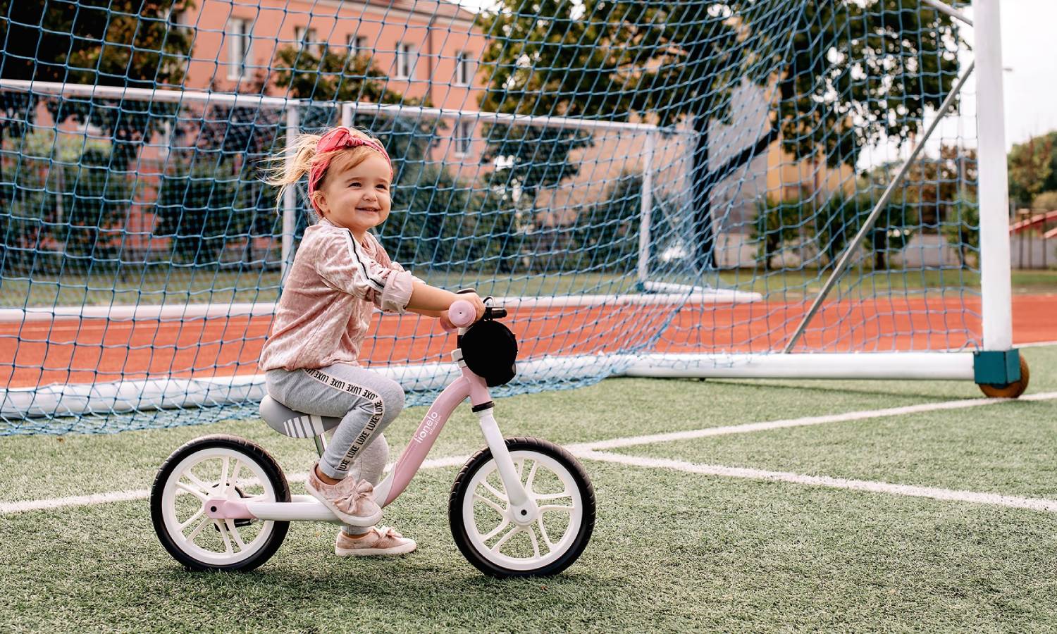 Беговел Lionelo ARIE BUBBLEGUM розовый 7