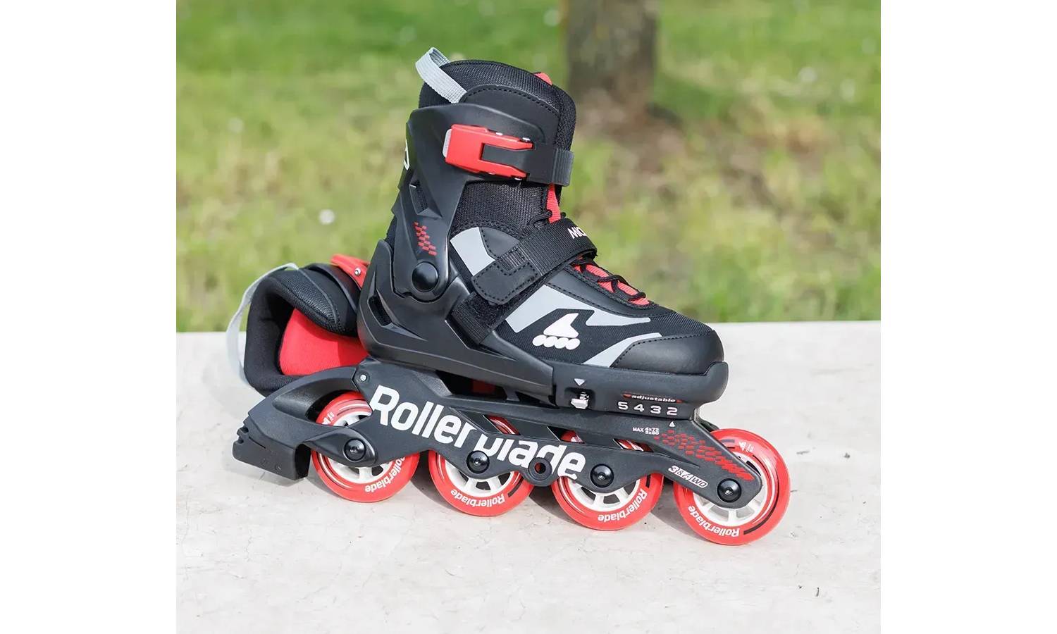 Ролики Rollerblade Microblade black-red 33-36.5 5 Ролики Rollerblade Microblade black-red 33-36.5 5