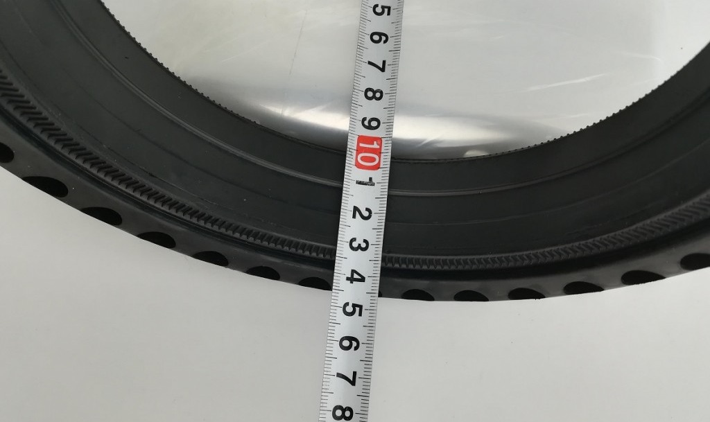 Шина 8 1/2x2.0-3, чорний 2 Шина 8 1/2x2.0-3, чорний 2