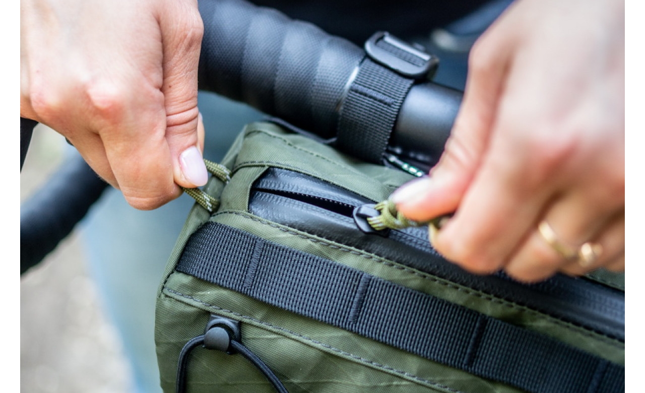 Сумка на руль KasyBag X-Barrel Bag Grey/Grey 12 Сумка на руль KasyBag X-Barrel Bag Grey/Grey 12