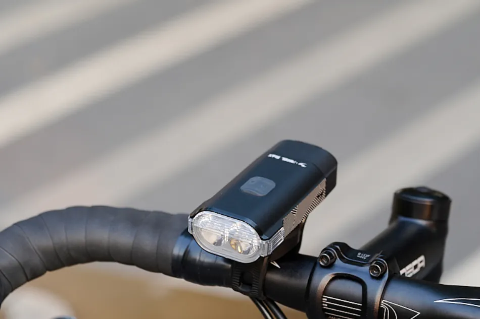 Фара Moon Rigel Max 1500 люмен вбудований аккум, USB TYPE-C кабель, Чорна 2