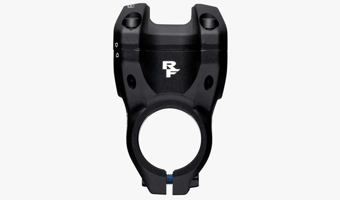 Вынос RACE FACE 25,AEFFECT R,35,40MM,BLACK 3 Вынос RACE FACE 25,AEFFECT R,35,40MM,BLACK 3