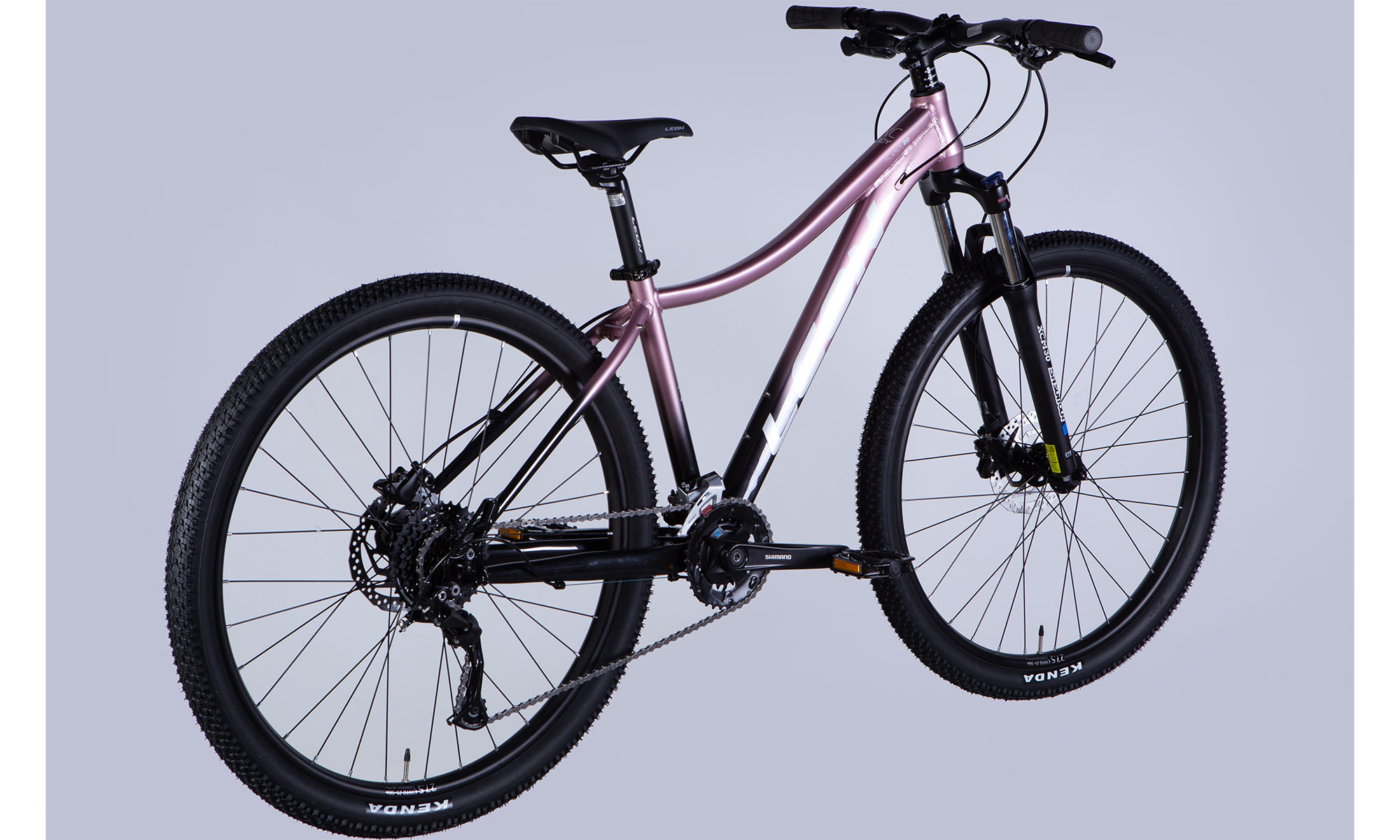 Велосипед Leon XC LADY 80 HDD 27,5", размер S, рама 16", 2025, розовый с черным  2