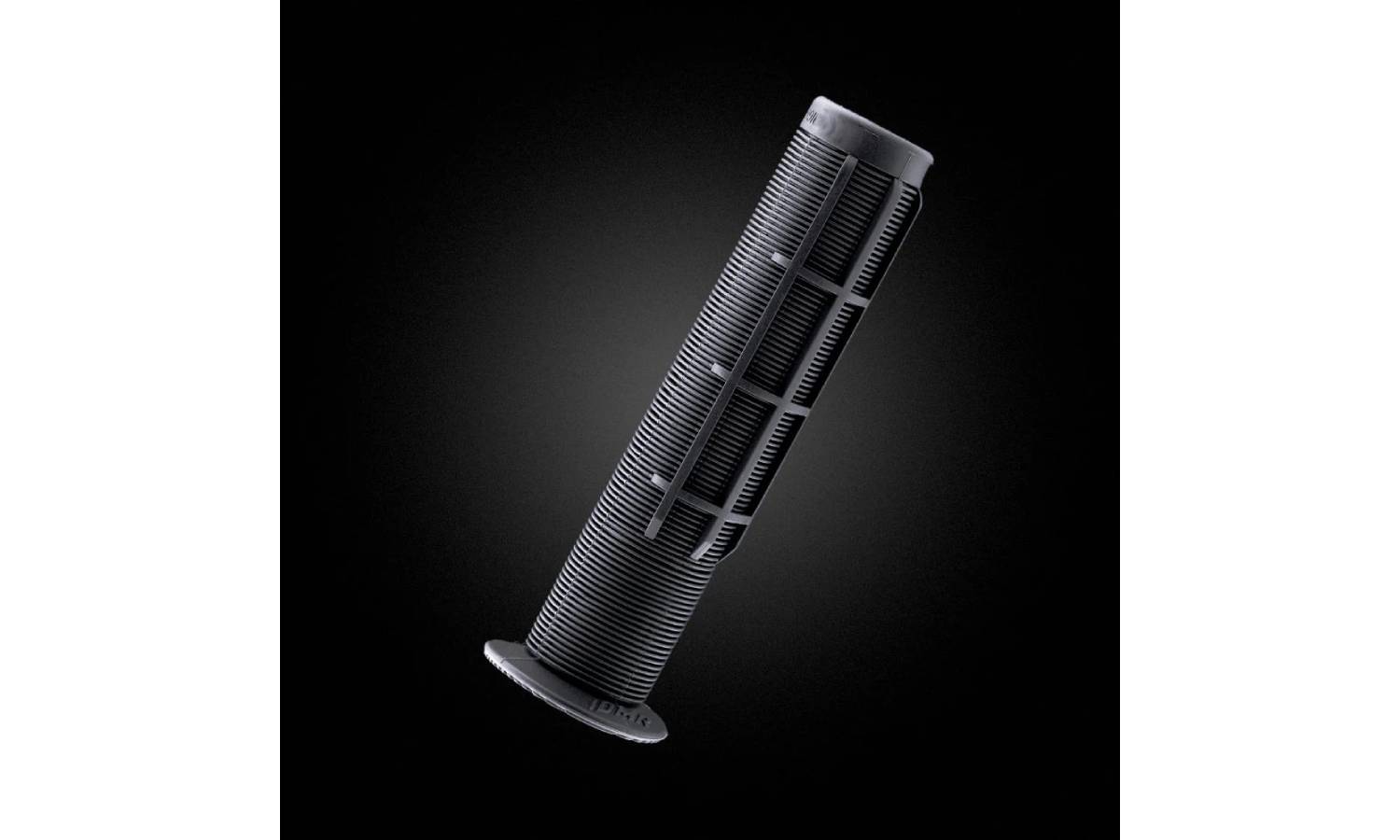 Грипсы DMR Grip Black 8