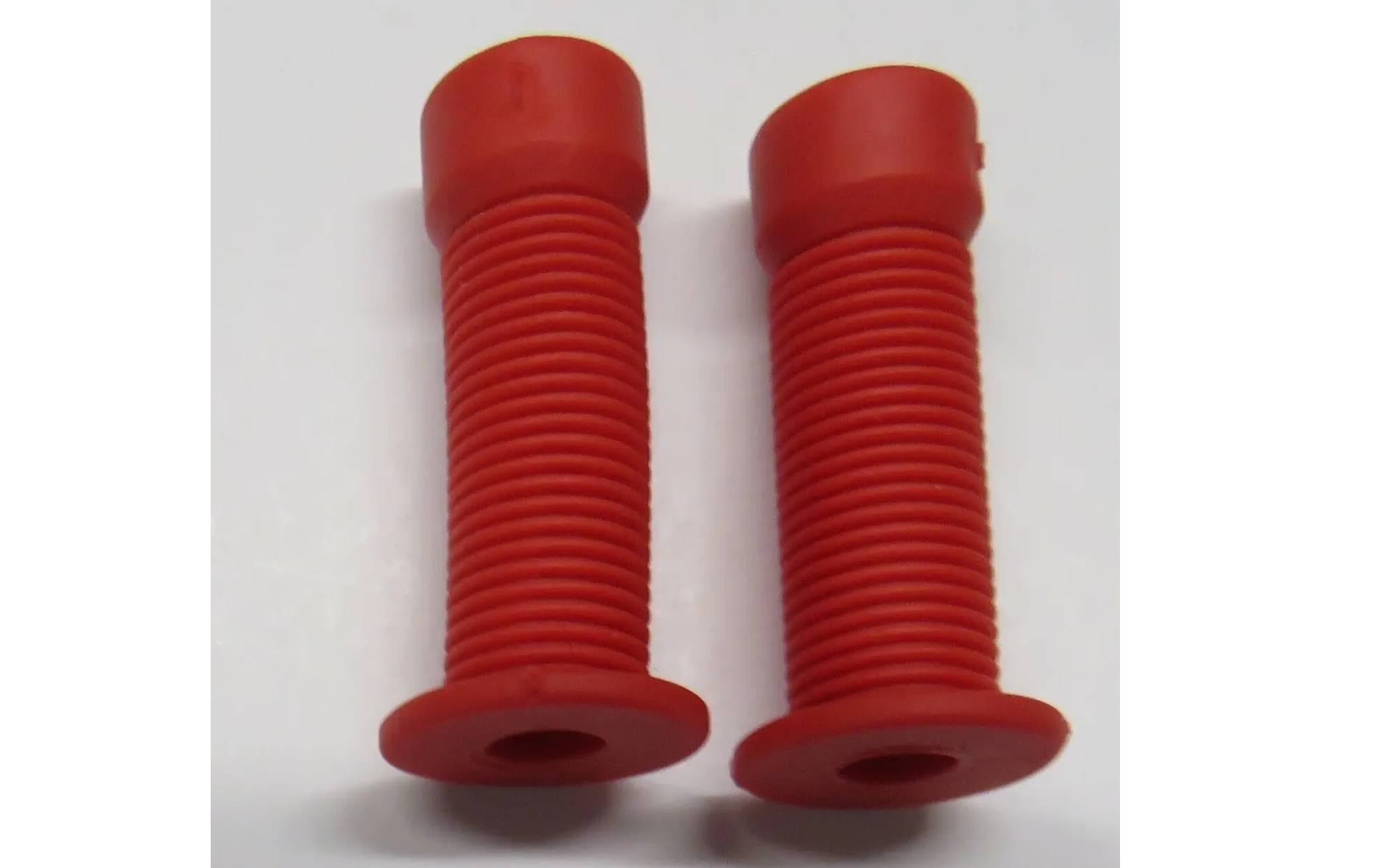 Фотография Колпачок на ниппель ODI Valve Stem Grips Candy Jar - SCHRADER, Red