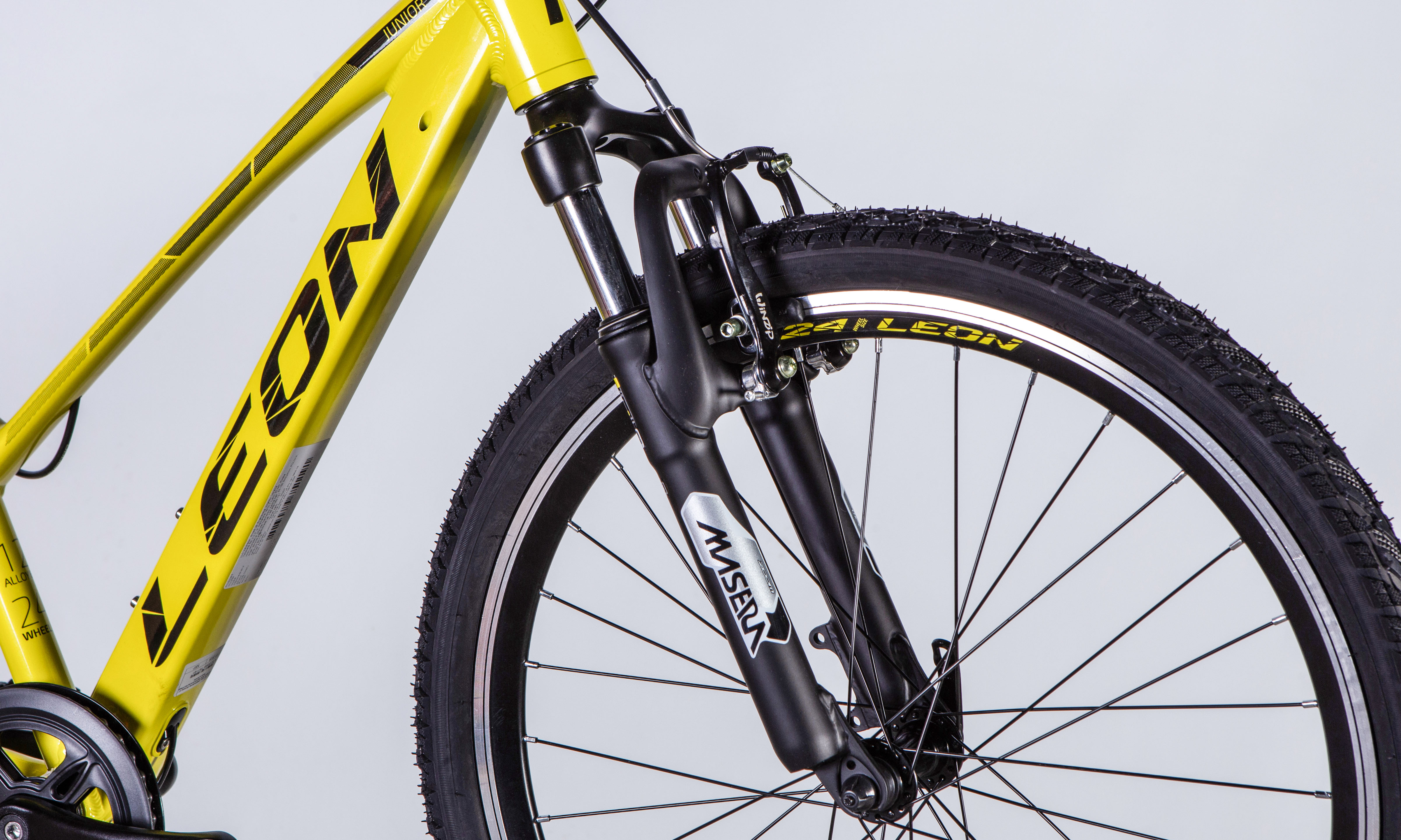 Велосипед Leon JUNIOR AM Vbr CS 24", розмір XXS, рама 12", рік 2025, жовтий з чорним 2025 2