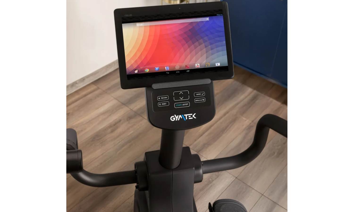 Горизонтальный велотренажер Gymtek XBR8000 электромагнитный 12