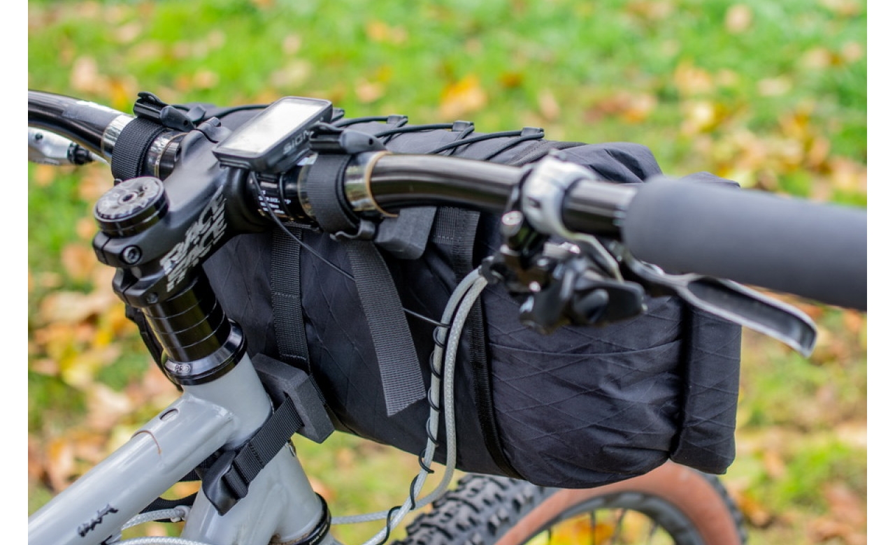 Нарульна сумка KasyBag Handlebar X-Roll ROAD Black-Black 16 Нарульна сумка KasyBag Handlebar X-Roll ROAD Black-Black 16