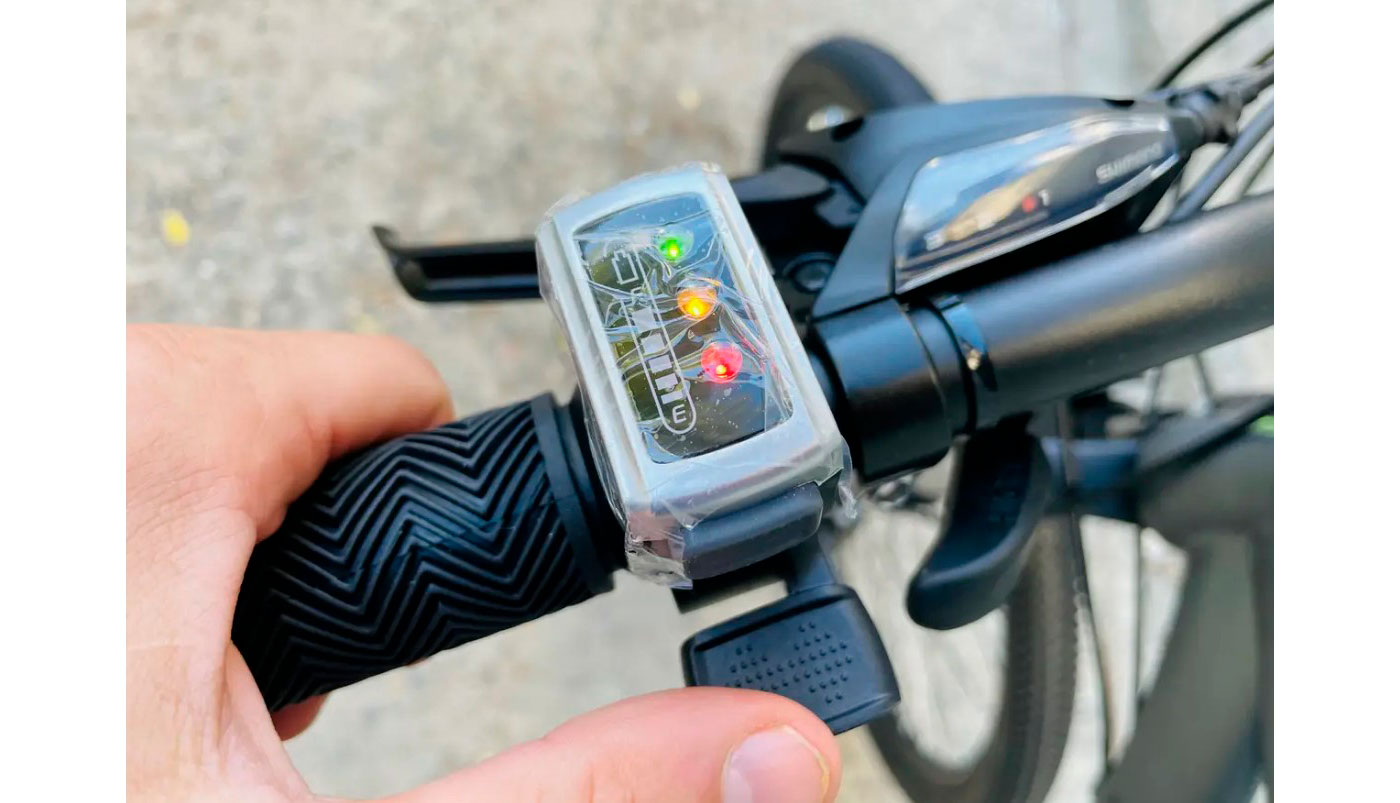 Электровелосипед Crosser E-Hybrid 28" 36V/500W/12Ah li-ion Samsung Бело-красный 2