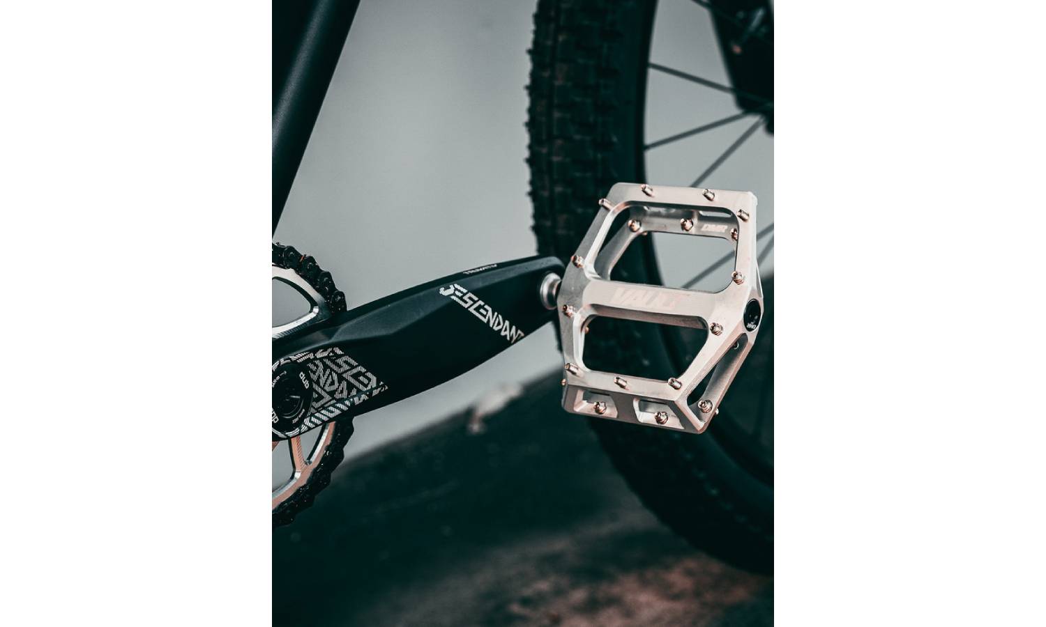 Педалі DMR Vault - Full Silver 3 Педалі DMR Vault - Full Silver 3