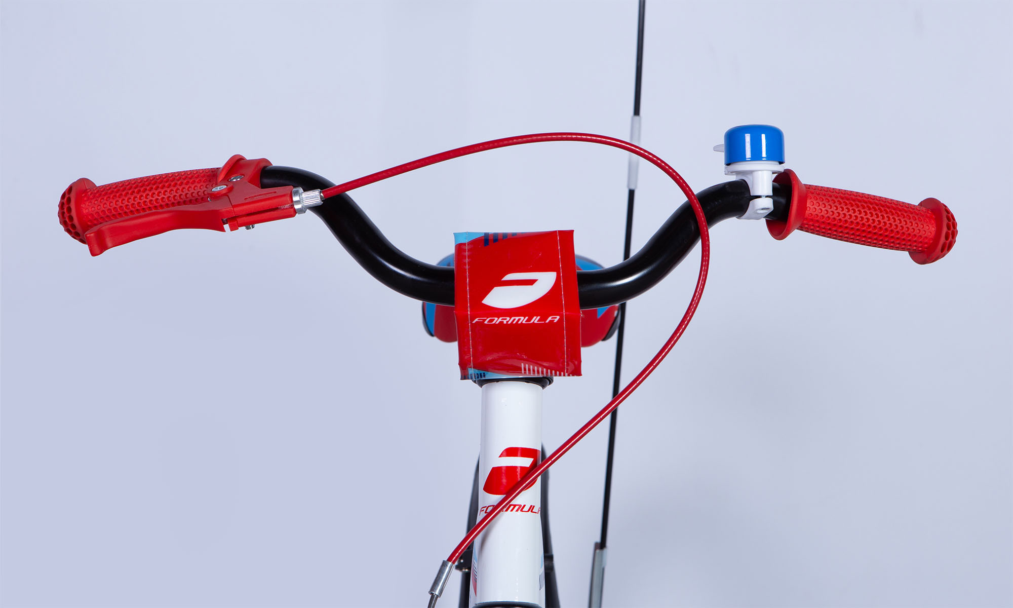 Велосипед Formula RACE BH, 16" рама-8,5", 2025, белый с красным и синим 2