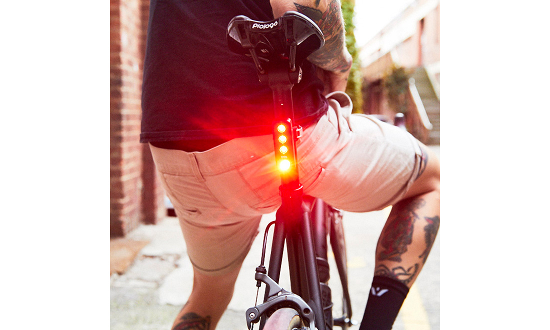 Мигалка задняя Knog Blinder Mob V Four Eyes 44 люм. 2