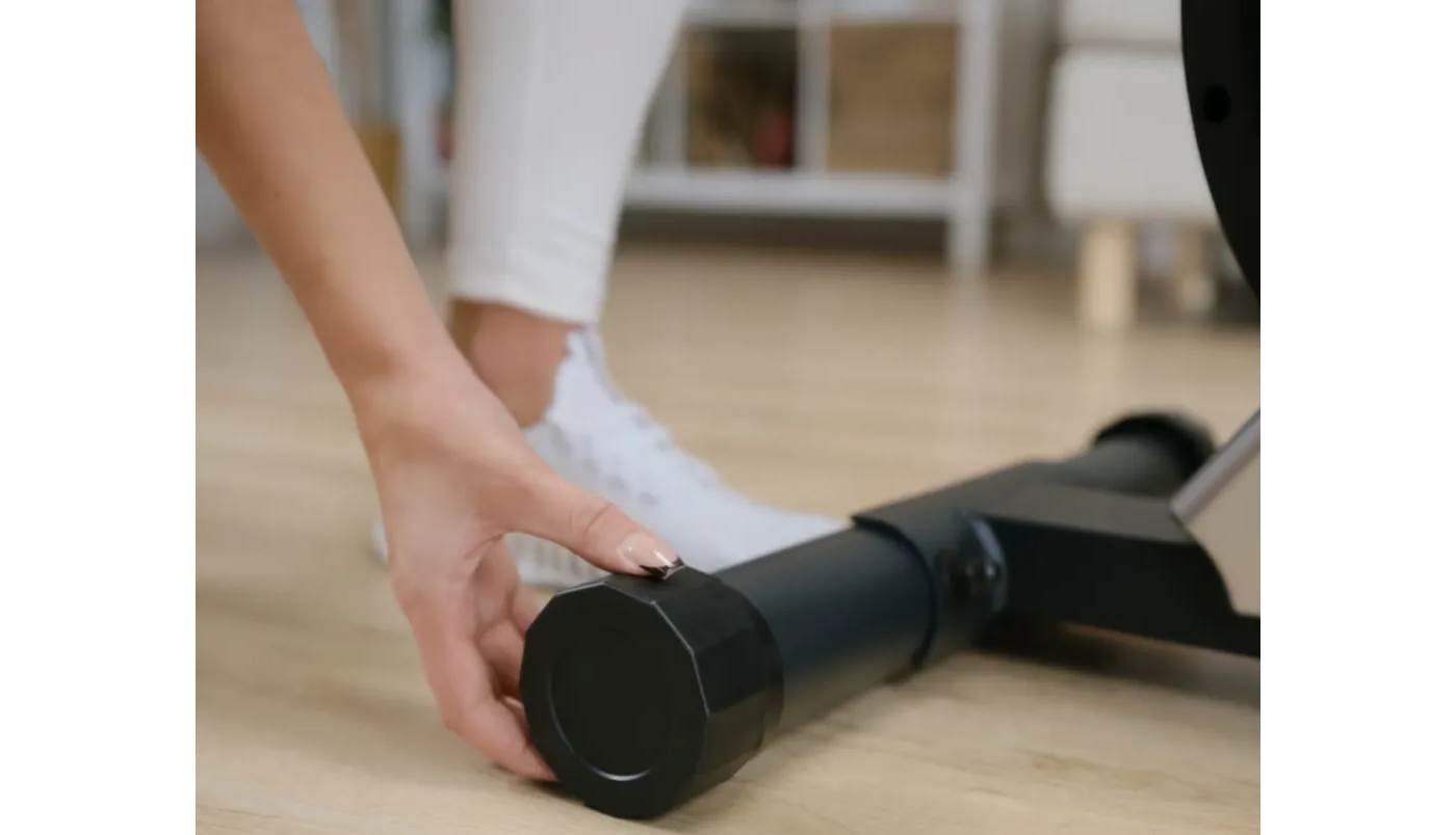 Велотренажер Hop-Sport HS-2080 Spark чорно-червоний 2 Велотренажер Hop-Sport HS-2080 Spark чорно-червоний 2