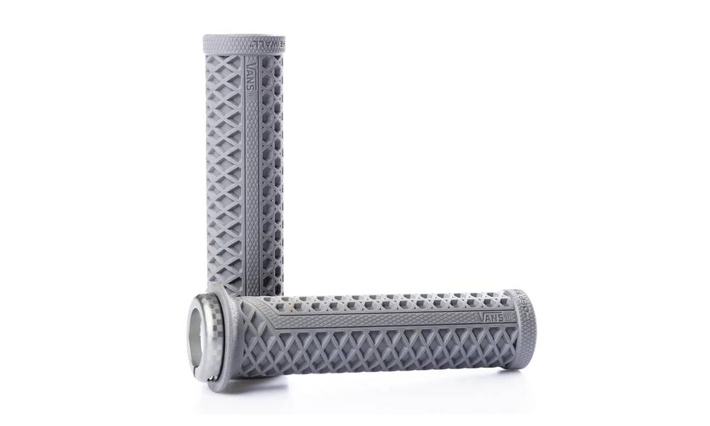 Грипсы ODI Vans v2.1 Lock-On MTB Closed End Graphite/Gray Checker 2 Грипсы ODI Vans v2.1 Lock-On MTB Closed End Graphite/Gray Checker 2
