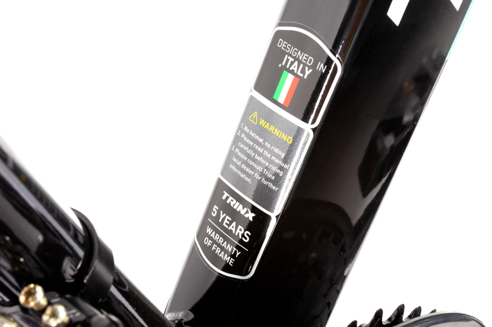 Велосипед Trinx M100 26" размер М рама 17 2022 Black-Blue-White 2