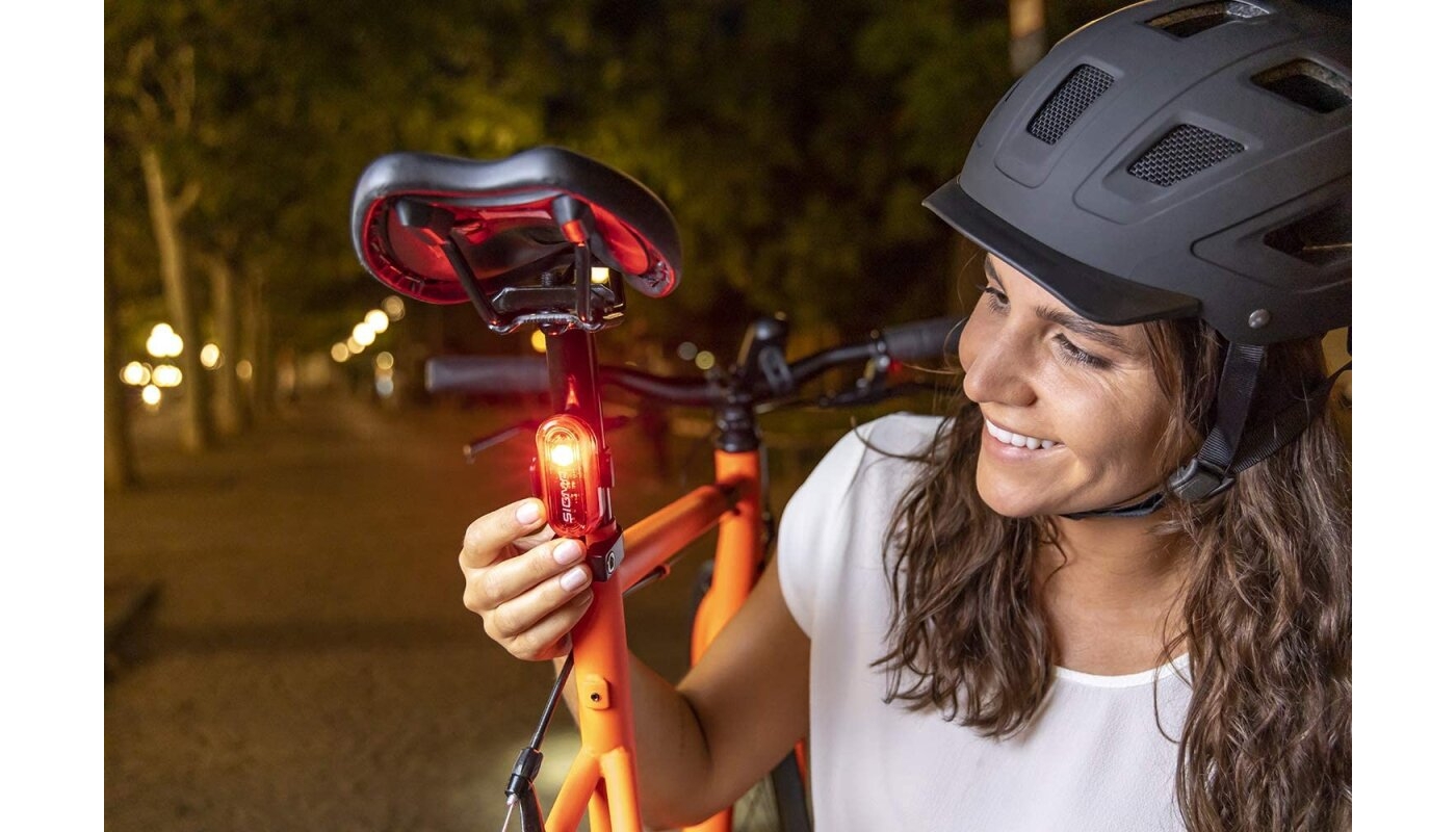 КОМПЛЕКТ СВІТЛА SIGMA Aura 30/Curve K-Set Sport 10 КОМПЛЕКТ СВІТЛА SIGMA Aura 30/Curve K-Set Sport 10