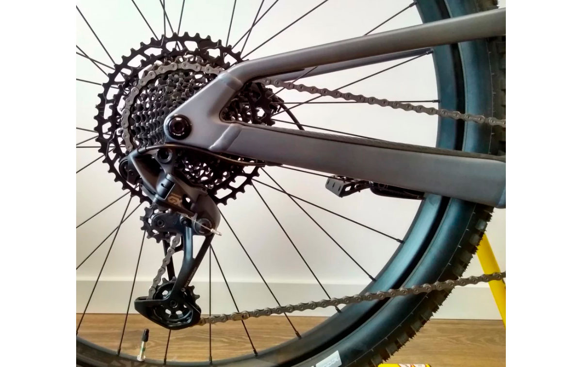 Велосипед SCOTT Spark 950 29" размер M серый (TW) 2 Велосипед SCOTT Spark 950 29" размер M серый (TW) 2