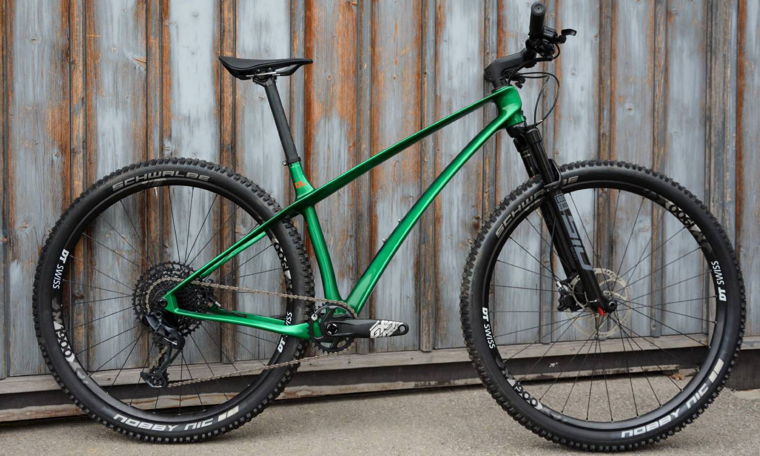 Фотография Велосипед Corratec Revo BOW 29" размер L рама 49 Dark Blue/Orange/Green