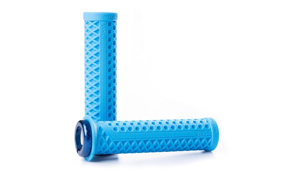 Грипсы ODI Vans v2.1 Lock-On MTB Closed End Light Blue 2 Грипсы ODI Vans v2.1 Lock-On MTB Closed End Light Blue 2